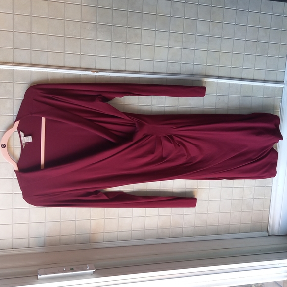 Banana Republic Dresses & Skirts - Banana Republic wrap like dress